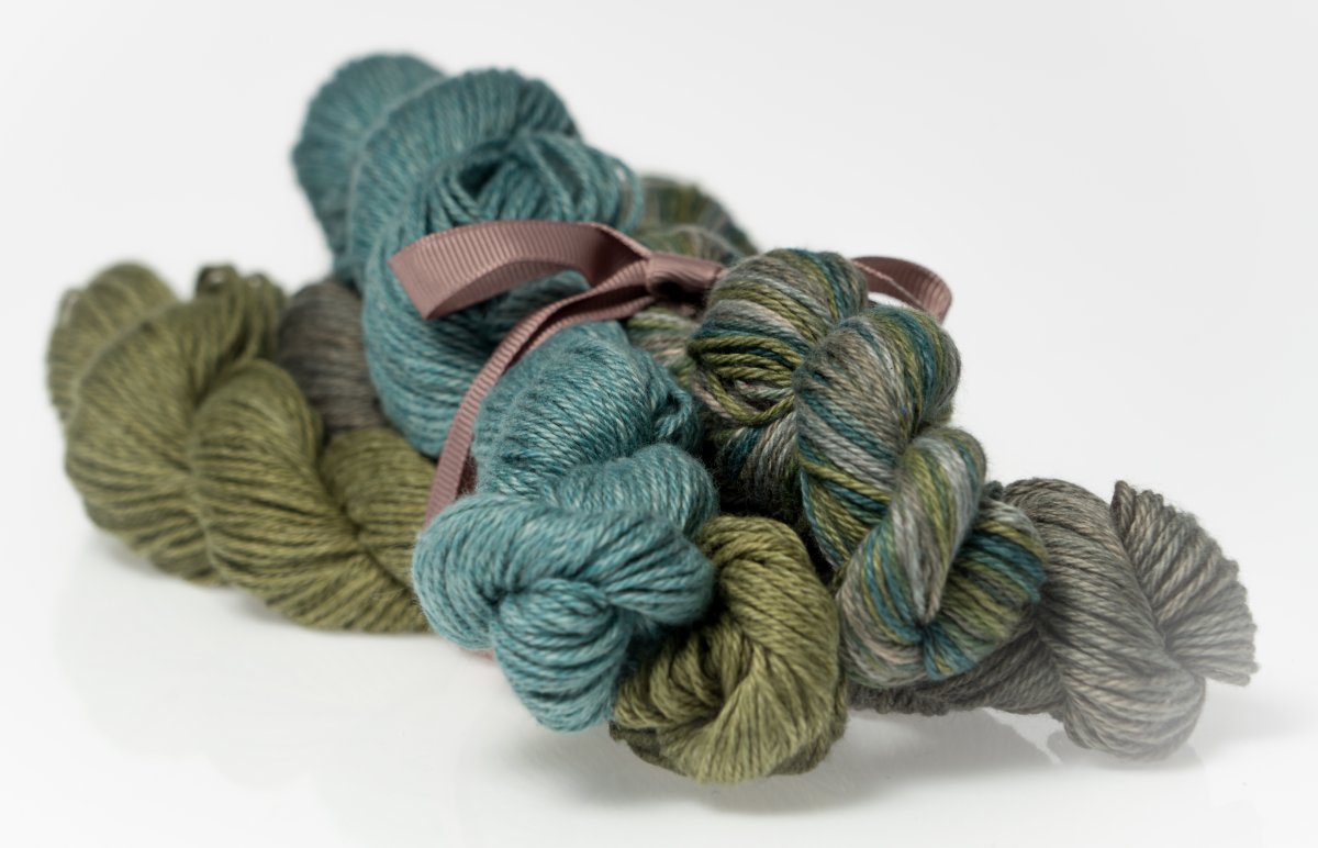 Heather Fingering Gray and Green Colorway